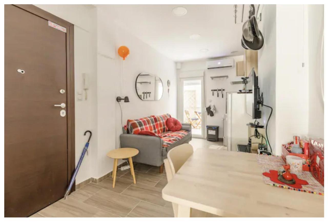Lovely Small Apartment #2 Szaloniki Kültér fotó